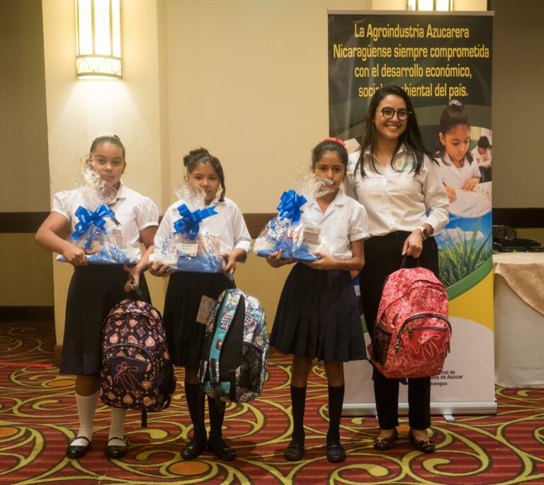 Estudiantes zona de influencia CASUR